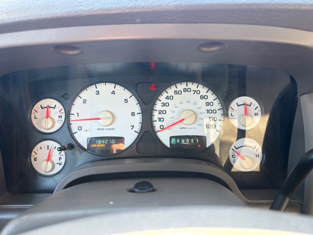 Used 2005 Dodge Ram 1500 Truck SLT RWD image 14