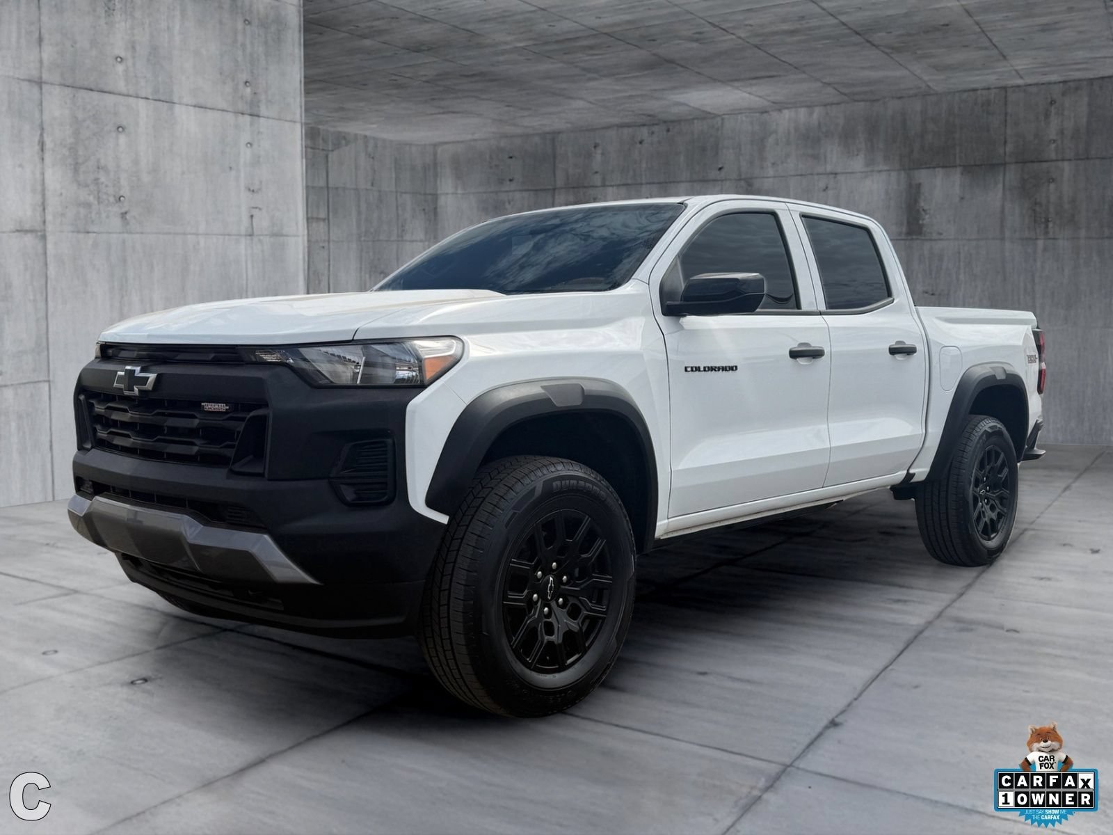 Certified 2024 Chevrolet Colorado Trail Boss w/ Advanced Trailering Package AWD/4WD image 2