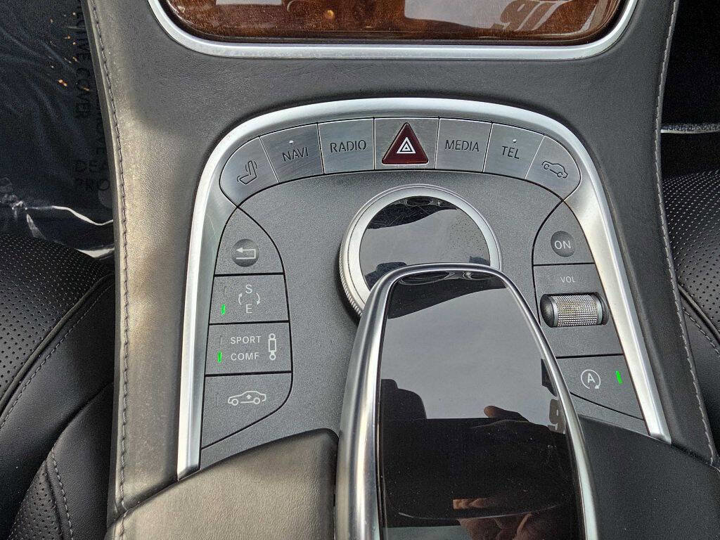 Used 2016 Mercedes-Benz S 550 S 550 4MATIC AWD 4dr Sedan image 13