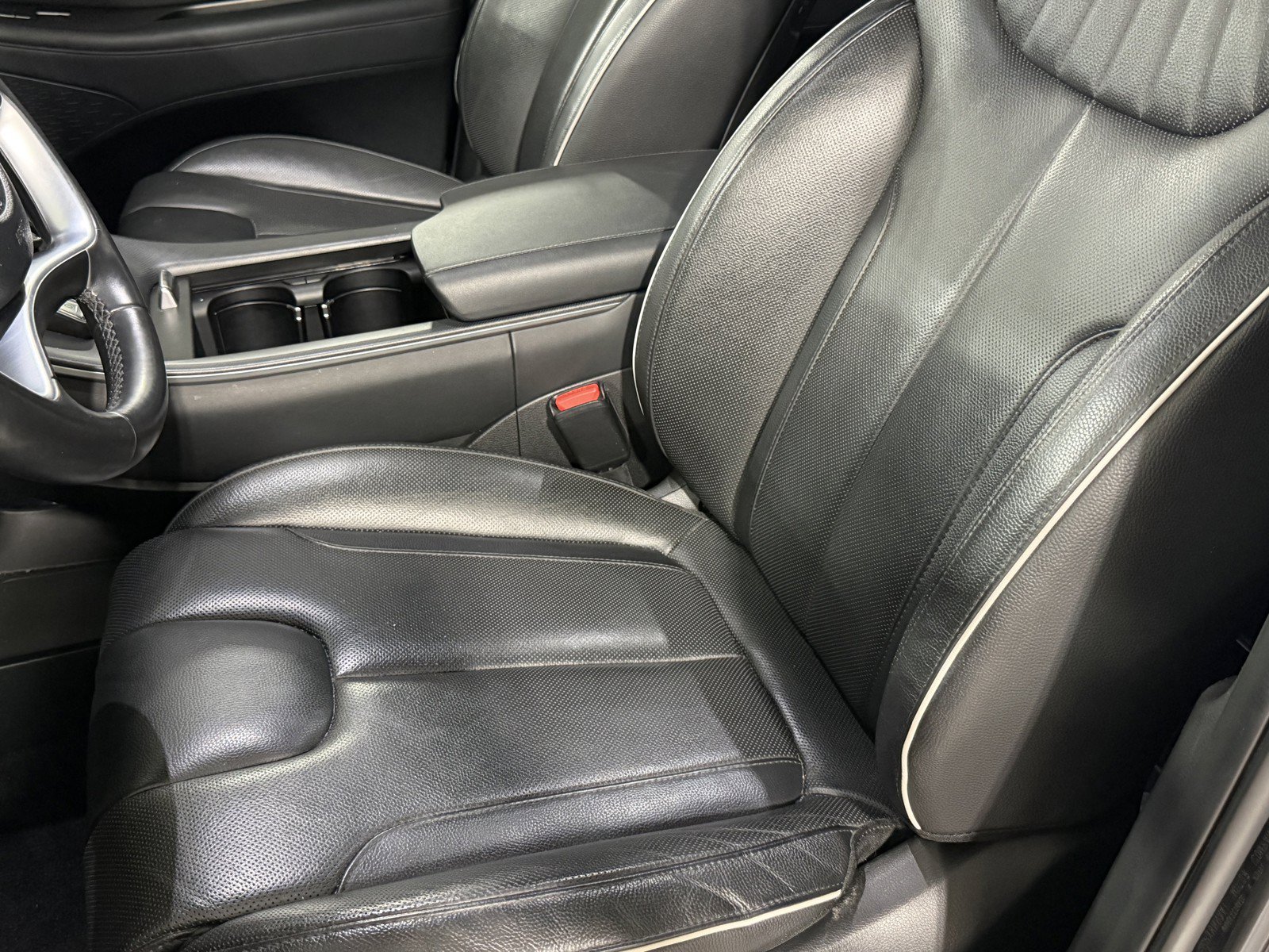 Certified 2023 Hyundai Palisade Limited AWD/4WD image 18