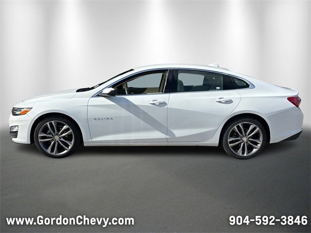 Used 2024 Chevrolet Malibu LT image 2