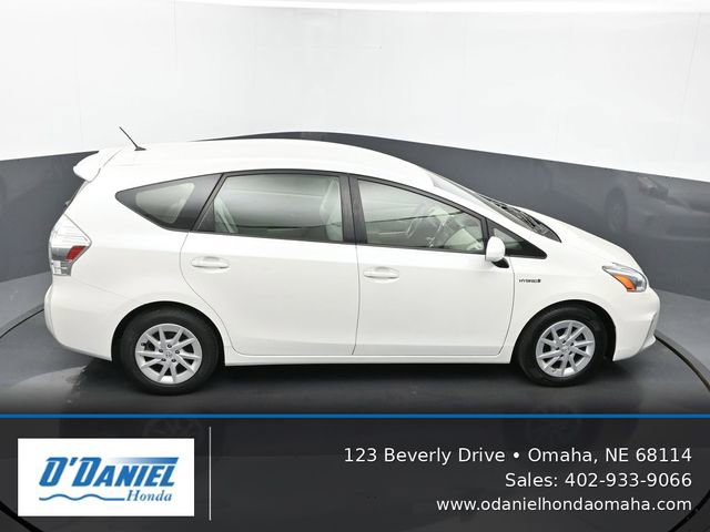 Used 2012 Toyota Prius V Two w/ Preferred Accessory Pkg FWD image 19