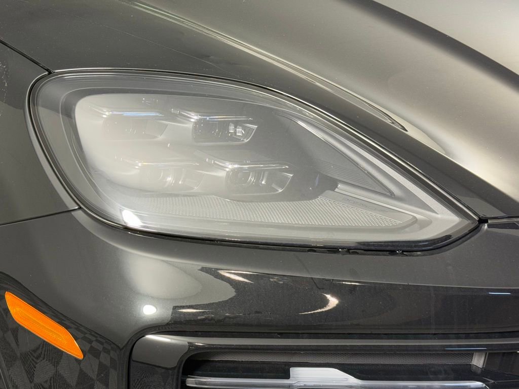 New 2026 Porsche Cayenne image 15