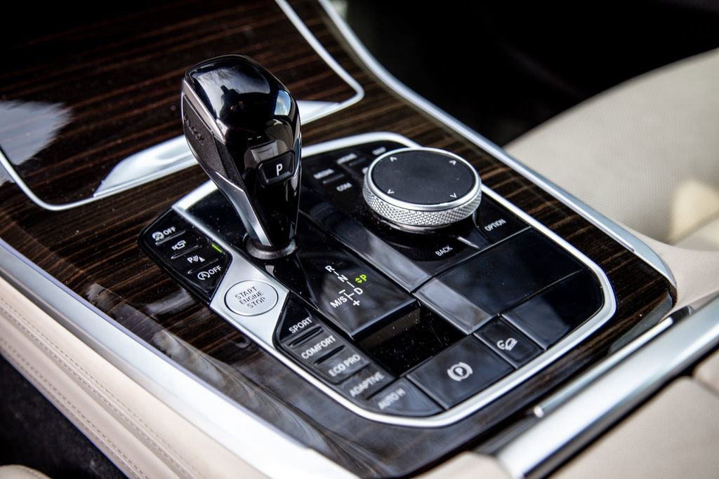 Used 2020 BMW X5 M50i image 15
