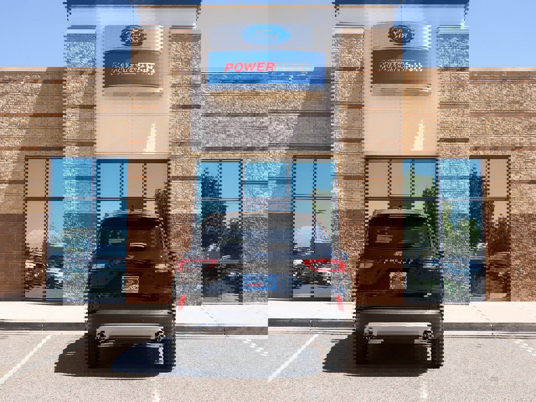 New 2025 Ford Escape SE w/ PHEV Premium Package image 7