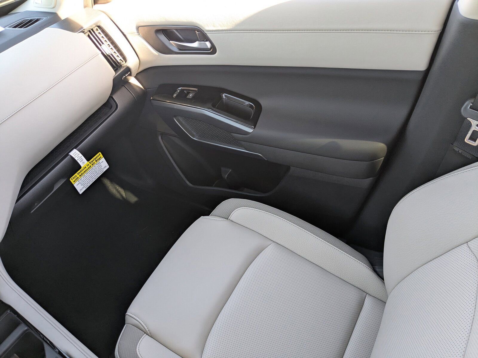 New 2026 Nissan Pathfinder SL image 23