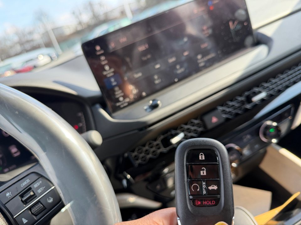 New 2025 Honda Accord EX-L image 34