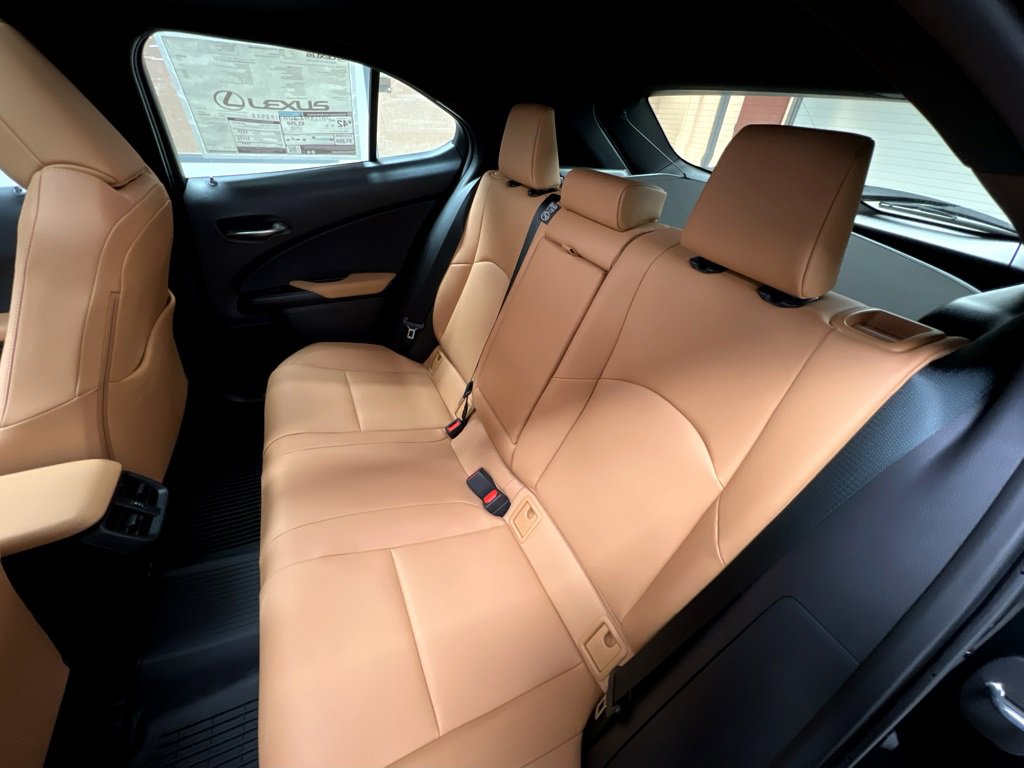 New 2025 Lexus UX 300h AWD image 20