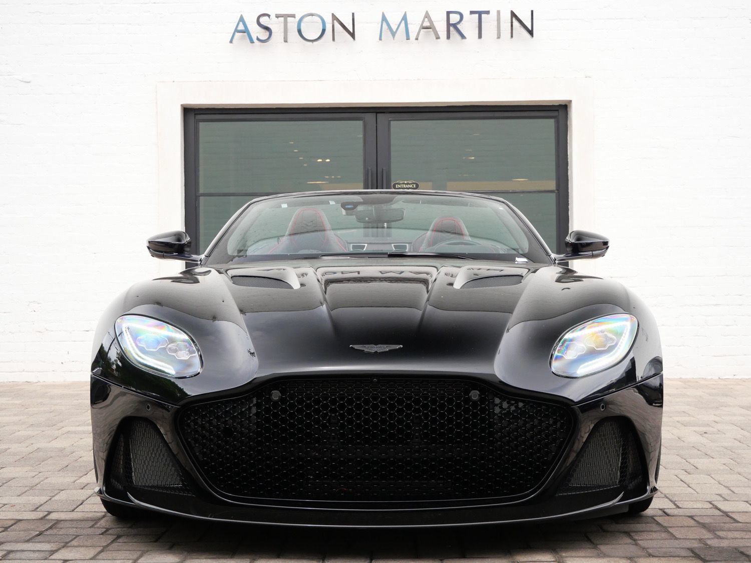 Used 2023 Aston Martin DBS Superleggera Volante RWD image 7
