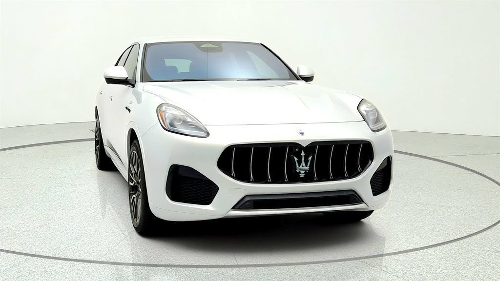 Used 2023 Maserati Grecale GT AWD/4WD image 2