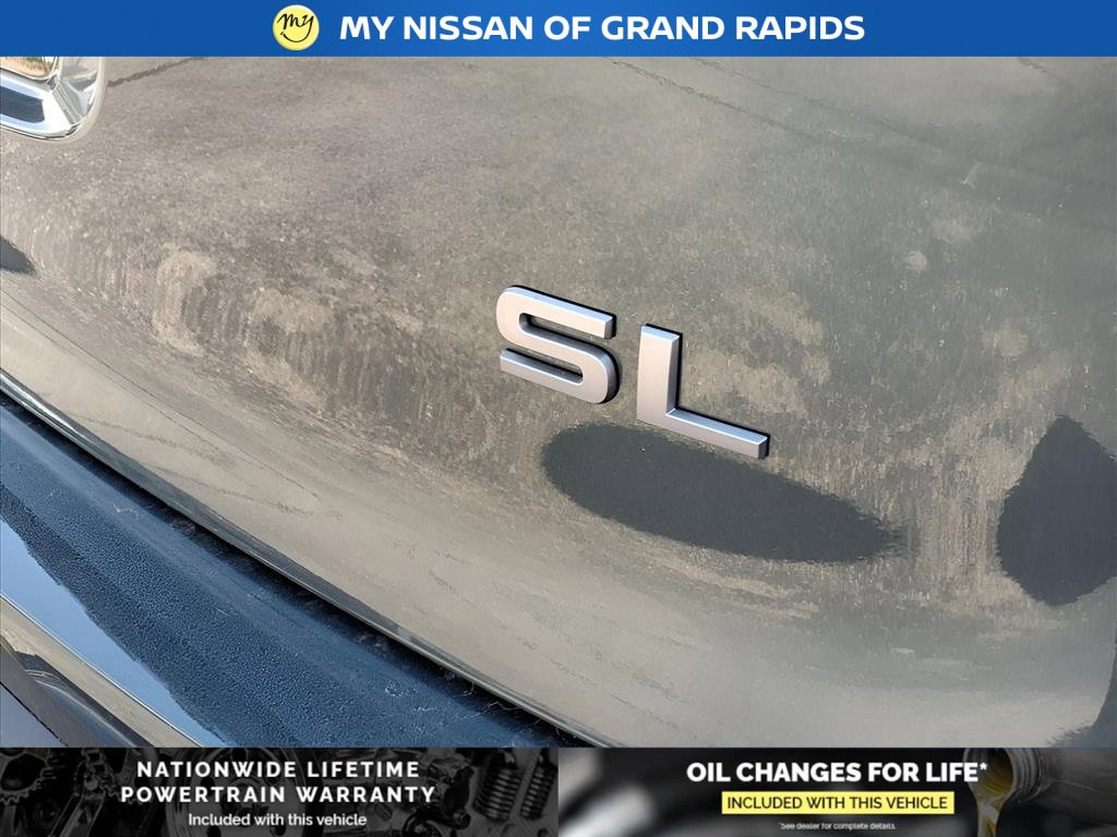 New 2025 Nissan Armada SL w/ Captain's Chari Seat Package image 12