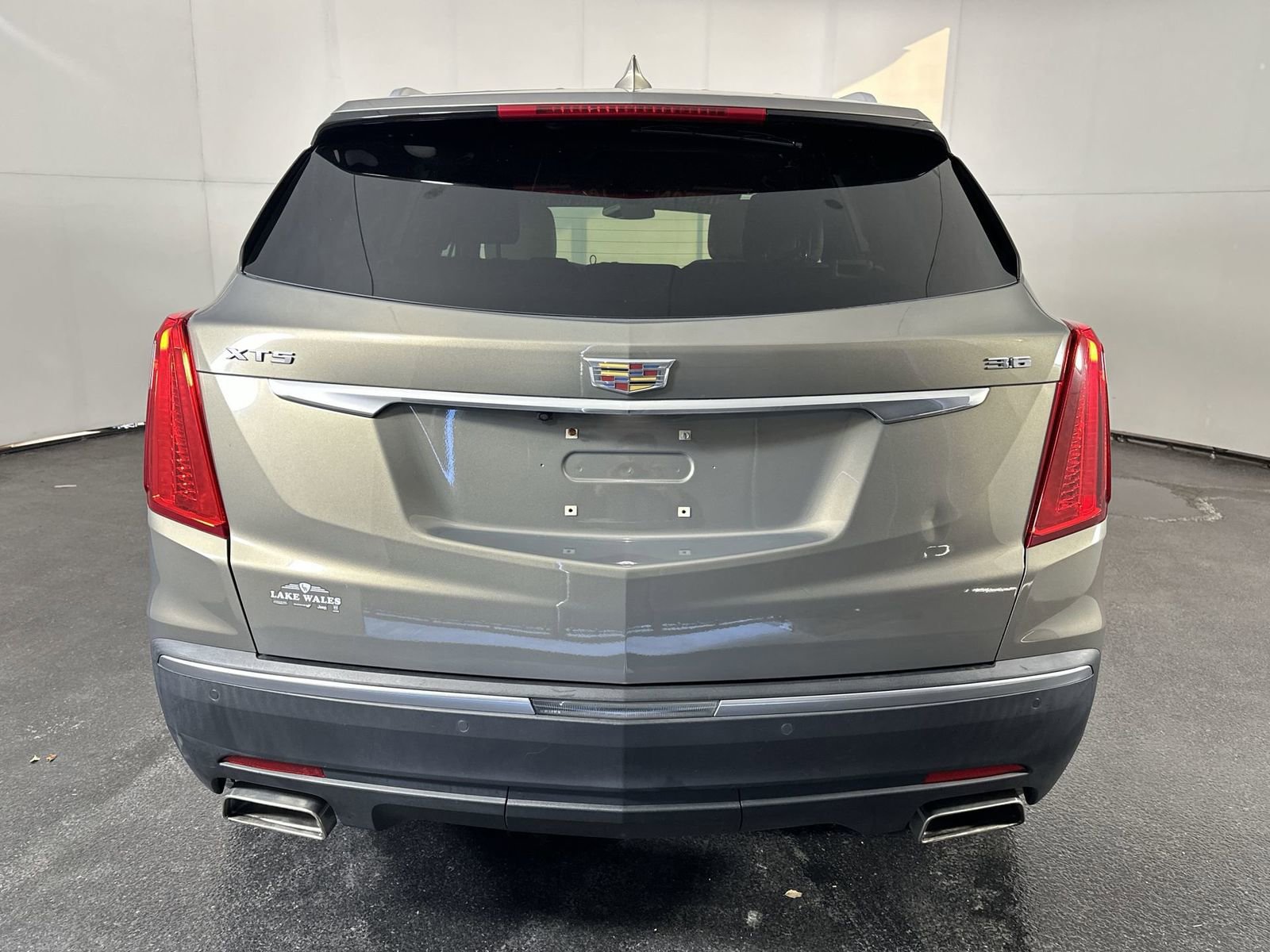 Used 2018 Cadillac XT5 Luxury w/ LPO, Wheel Lock Package image 7