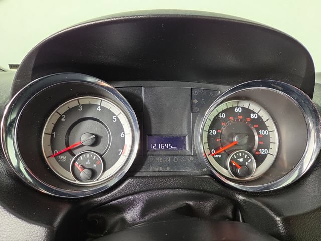 Used 2020 Dodge Grand Caravan SE FWD image 17