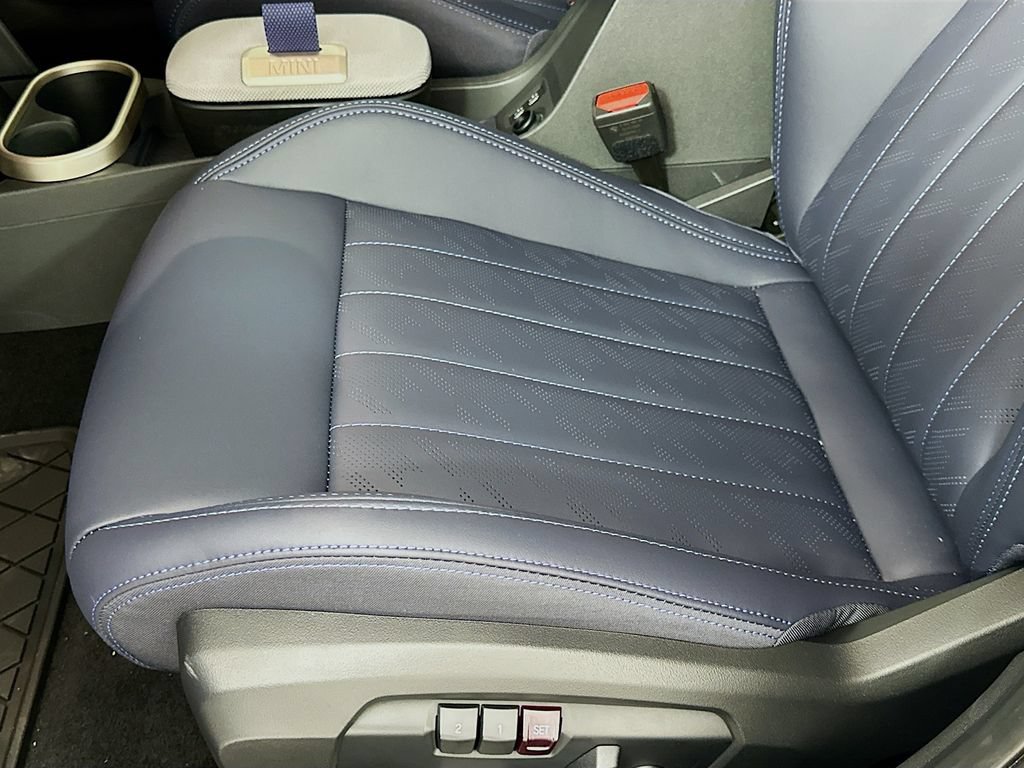Certified 2026 MINI Cooper S FWD image 20