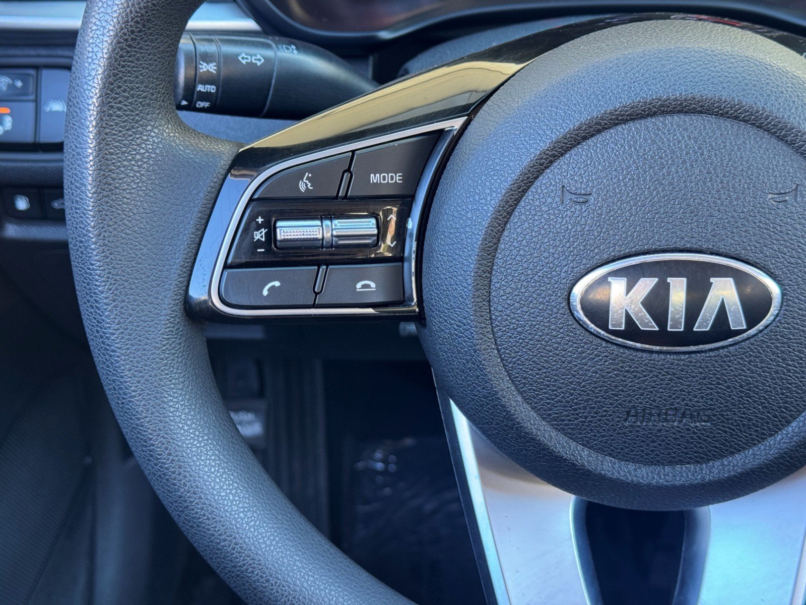 Used 2020 Kia Optima LX FWD image 19