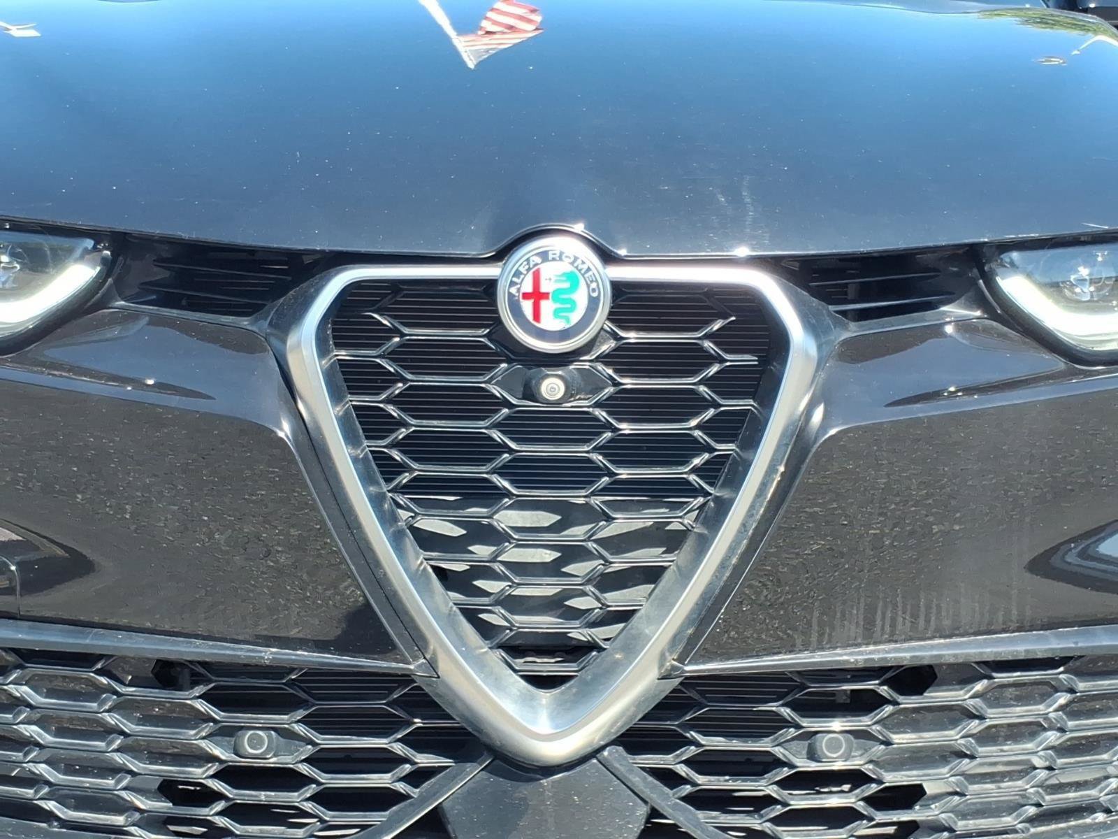 Used 2024 Alfa Romeo Tonale Ti w/ Active Assist Package AWD/4WD image 14