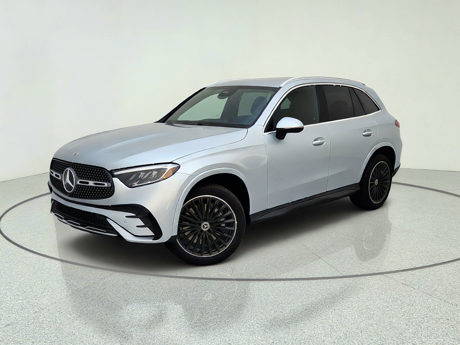New 2026 Mercedes-Benz GLC 300