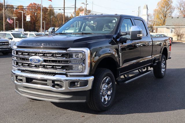 New 2026 Ford F250 Lariat w/ Chrome Package image 13