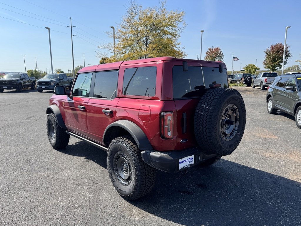 New 2025 Ford Bronco Badlands image 9