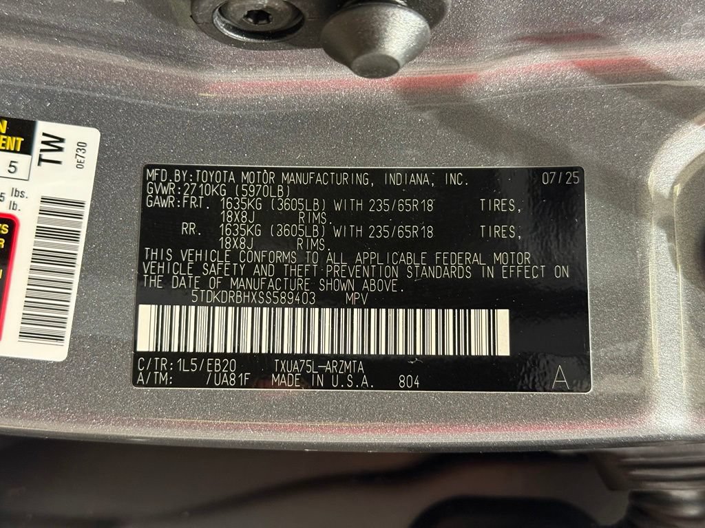 Certified 2025 Toyota Highlander XLE AWD/4WD image 31