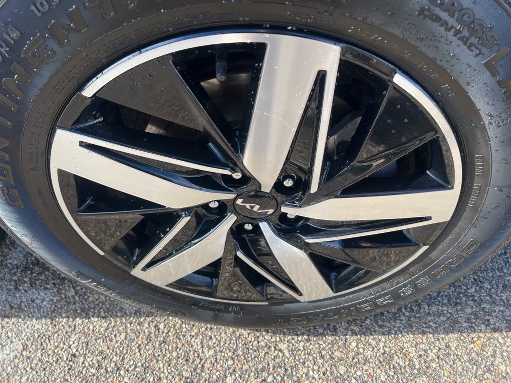 Certified 2023 Kia Sorento S image 36