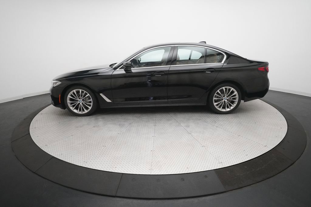 Used 2021 BMW 530i xDrive w/ Convenience Package image 24