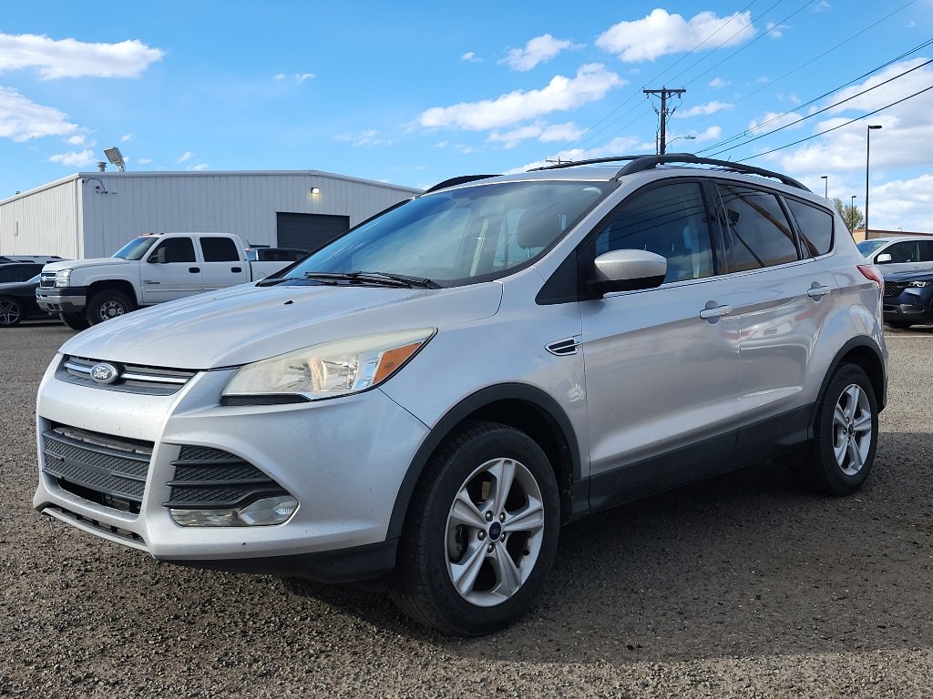 Used 2016 Ford Escape SE w/ Equipment Group 201A FWD image 1