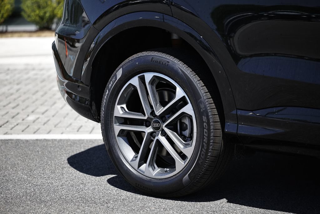 New 2026 Audi Q5 Premium AWD/4WD image 6