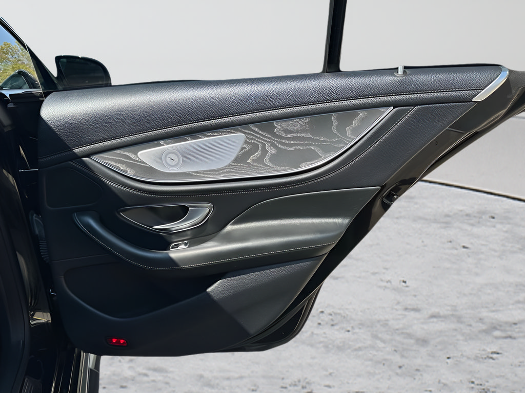 Used 2019 Mercedes-Benz AMG GT 63 image 30