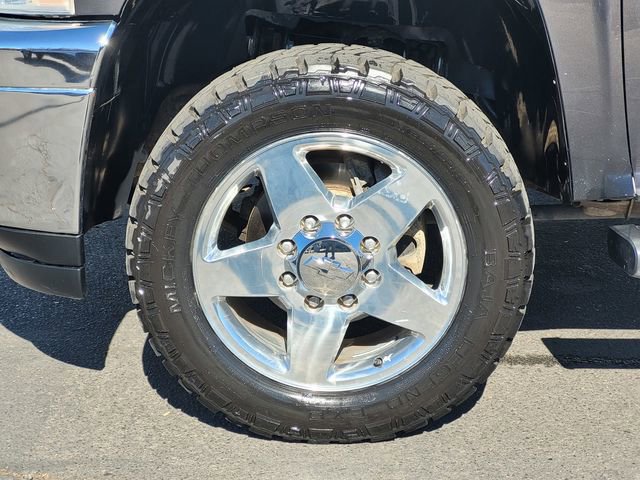 Used 2011 Chevrolet Silverado 2500 LTZ w/ LTZ Plus Package image 11