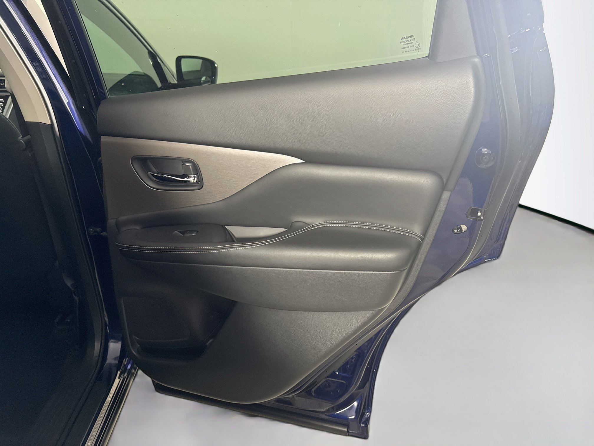 Used 2023 Nissan Murano S FWD image 28