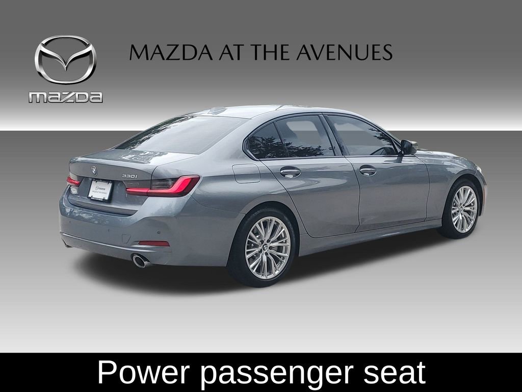 Used 2023 BMW 330i Sedan w/ Convenience Package image 3