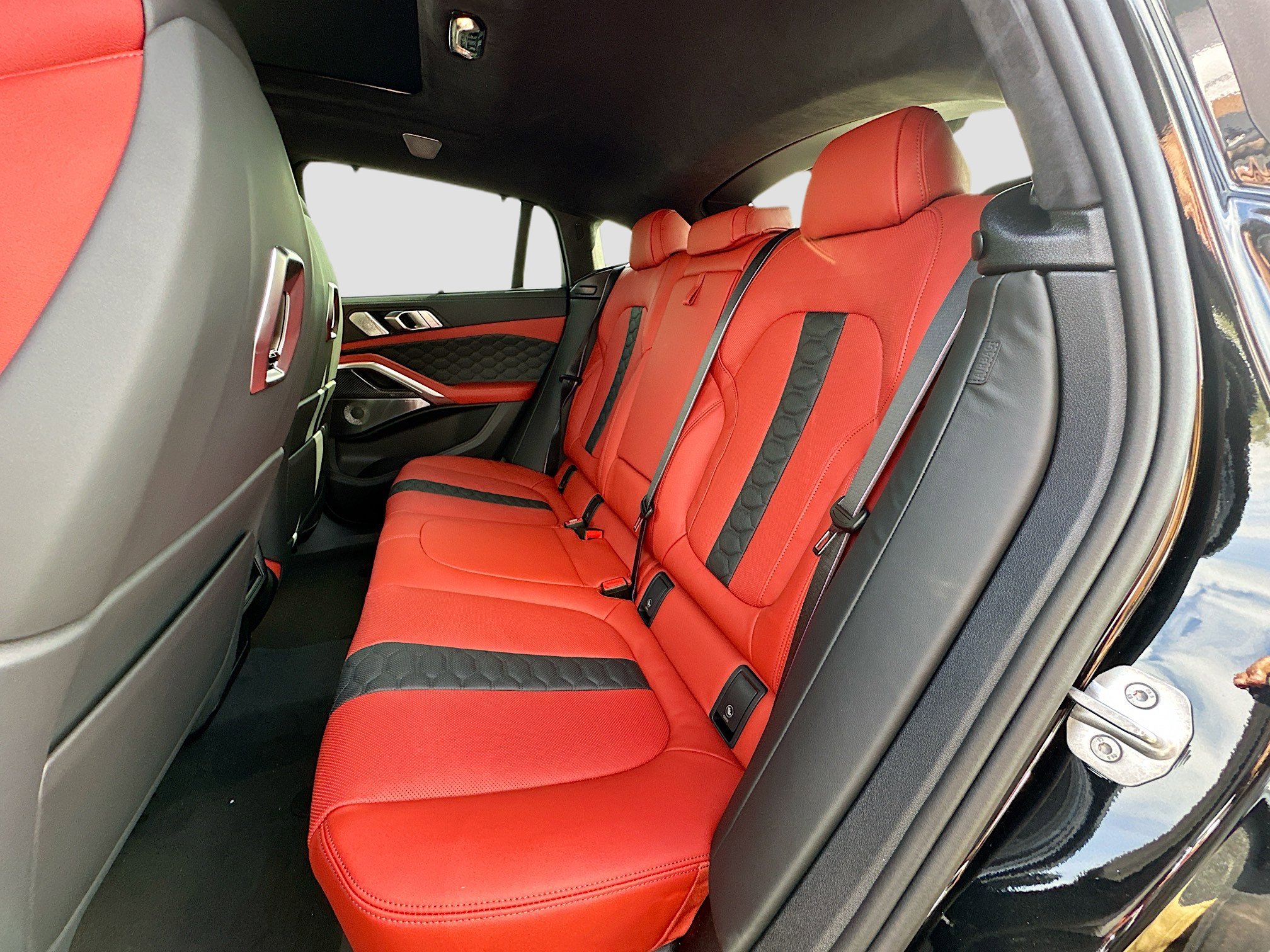 New 2026 BMW X6 M Competition w/ Executive Package image 19