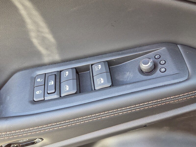 New 2026 Jeep Cherokee Limited AWD/4WD image 17