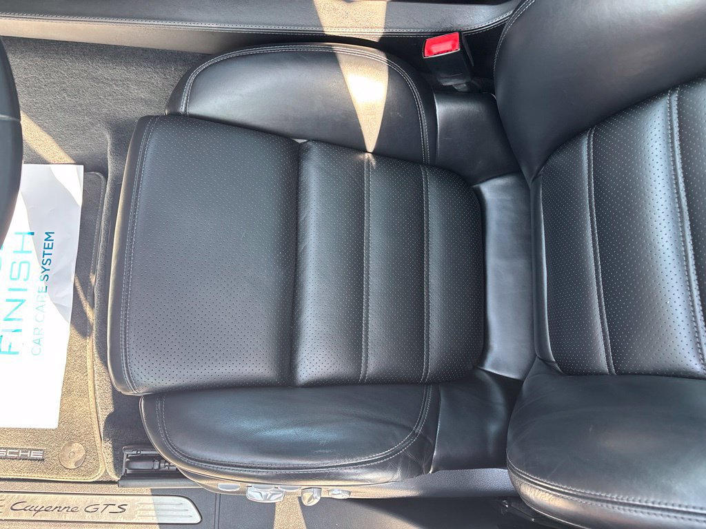Used 2017 Porsche Cayenne GTS AWD/4WD image 21