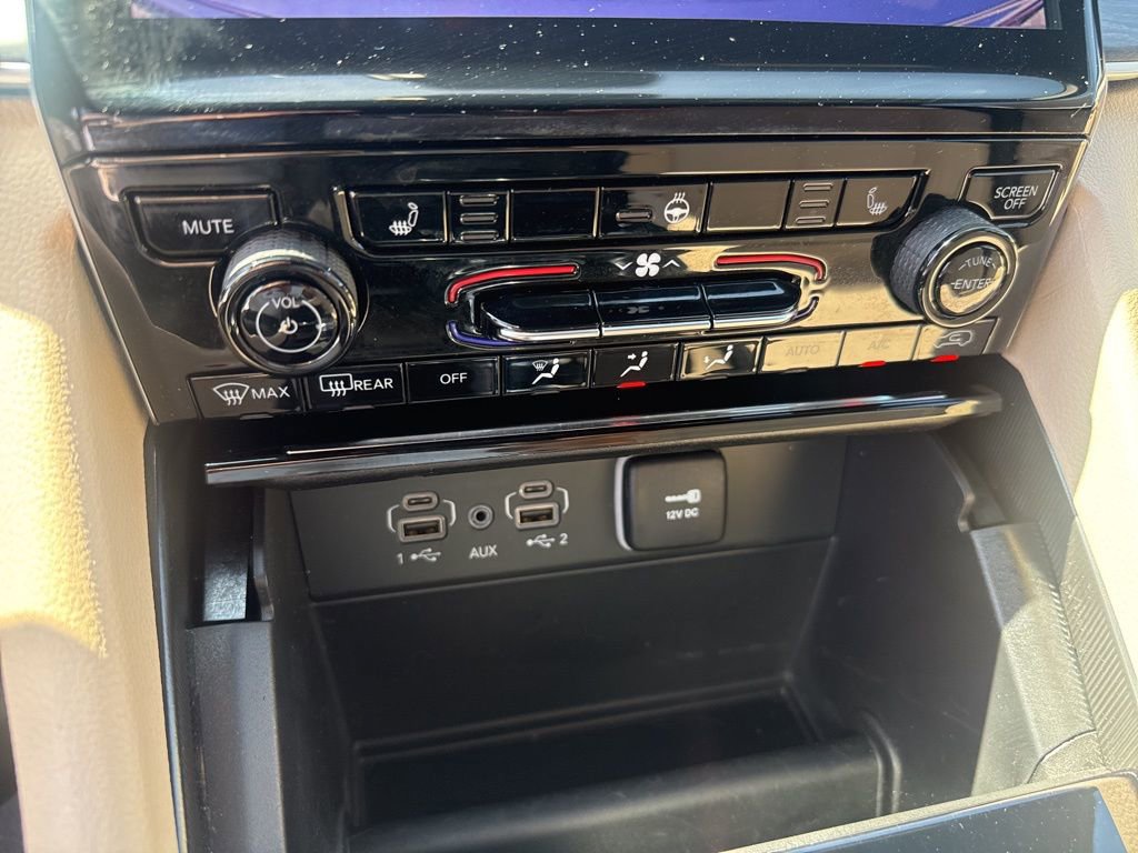 Certified 2024 Jeep Grand Cherokee Limited image 25