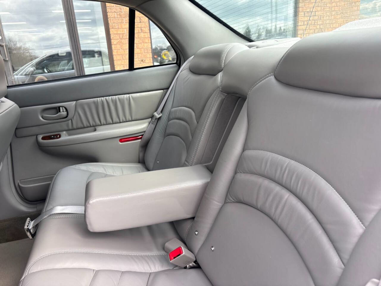 Used 2004 Buick Century Custom image 16