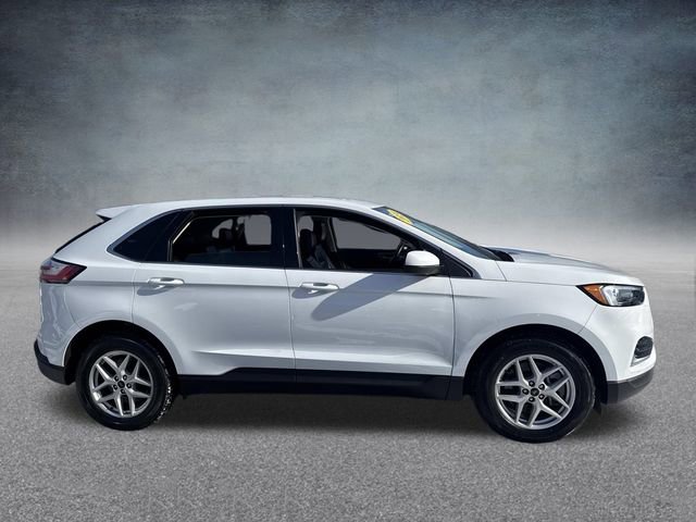 Used 2024 Ford Edge SEL image 5