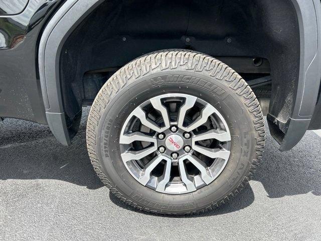 Used 2020 GMC Sierra 1500 AT4 w/ AT4 Premium Package AWD/4WD image 12