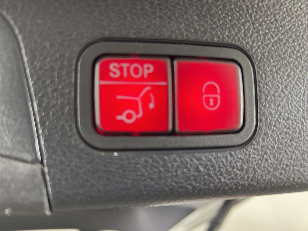 Certified 2024 Mercedes-Benz GLS 450 4MATIC image 16