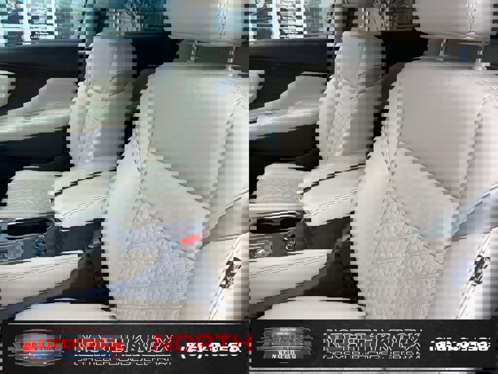 Used 2023 Nissan Murano Platinum w/ Cargo Package image 4