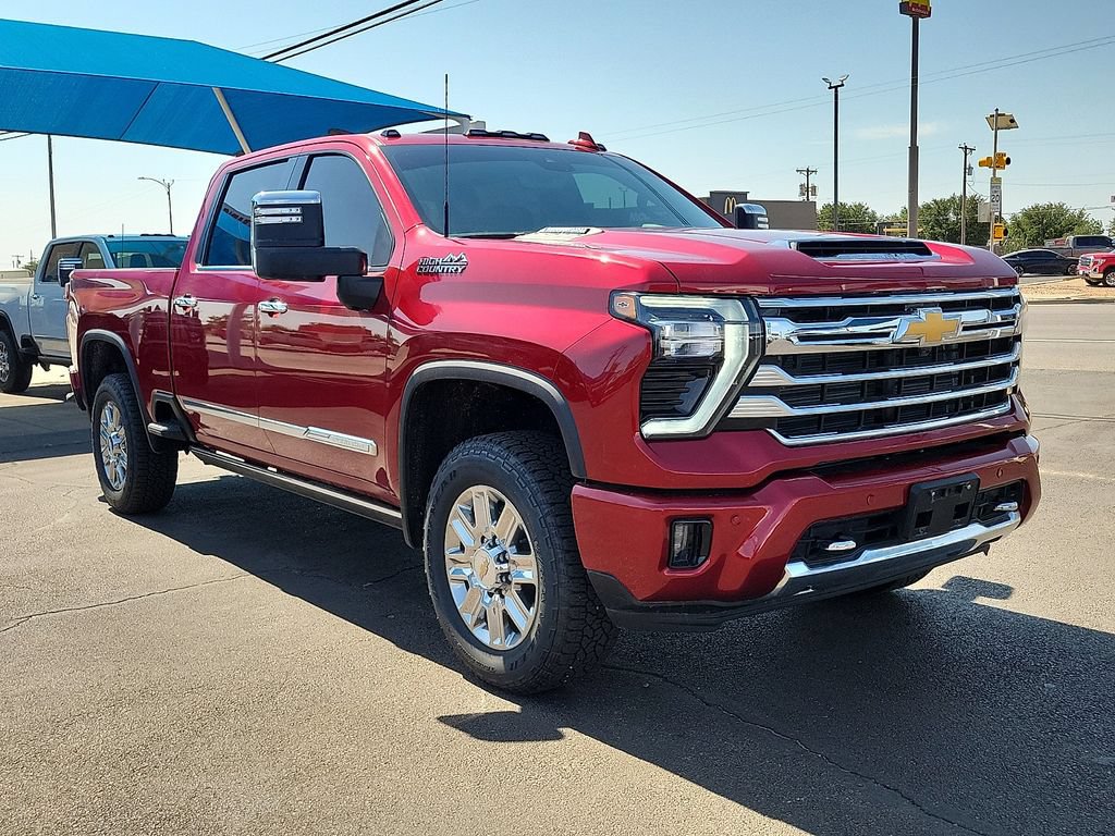 Used 2026 Chevrolet Silverado 2500 High Country w/ Technology Package AWD/4WD image 6
