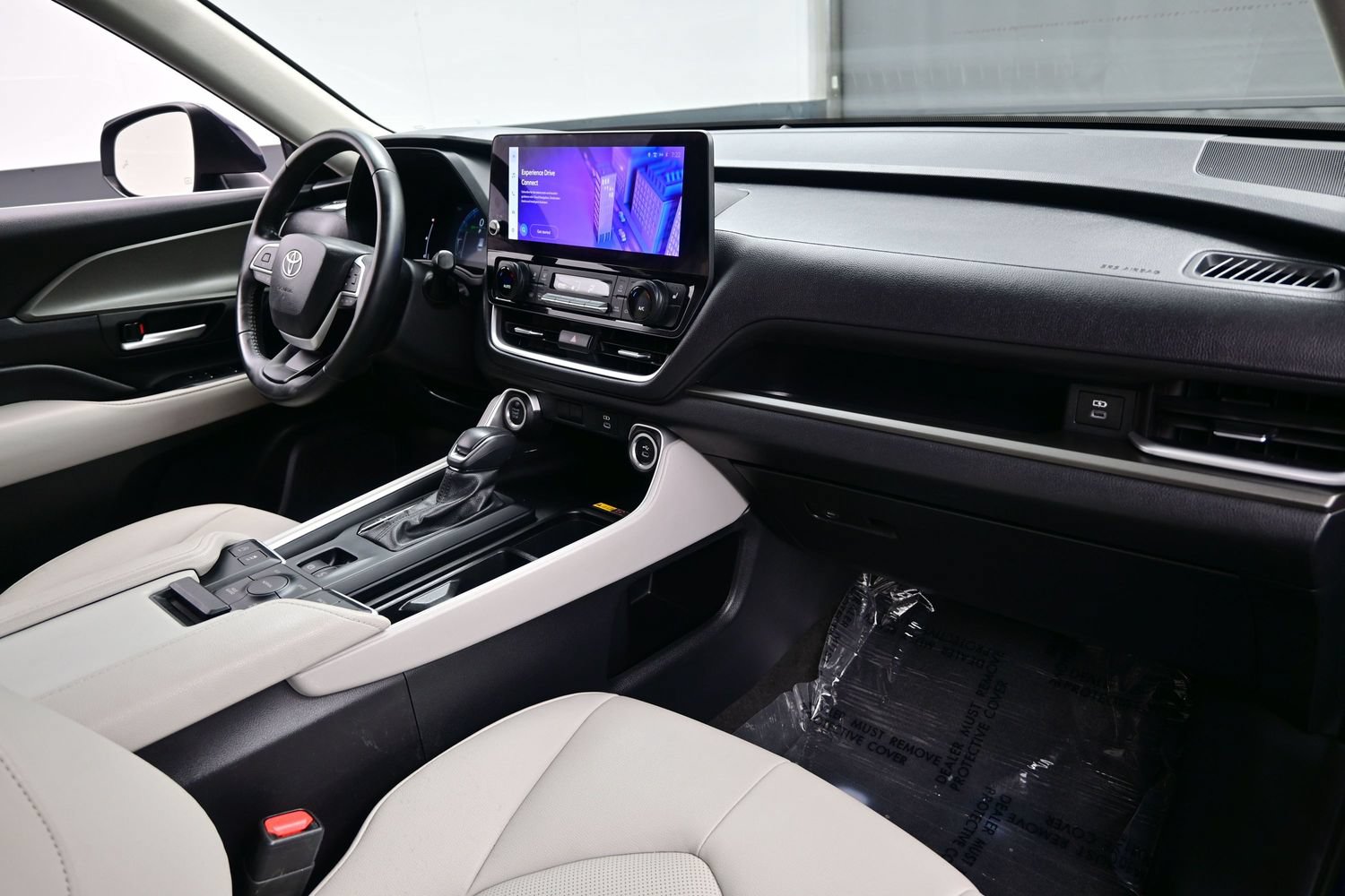 Used 2024 Toyota Grand Highlander AWD image 15
