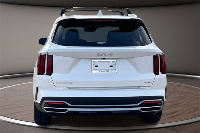 Used 2023 Kia Sorento SX Prestige image 4