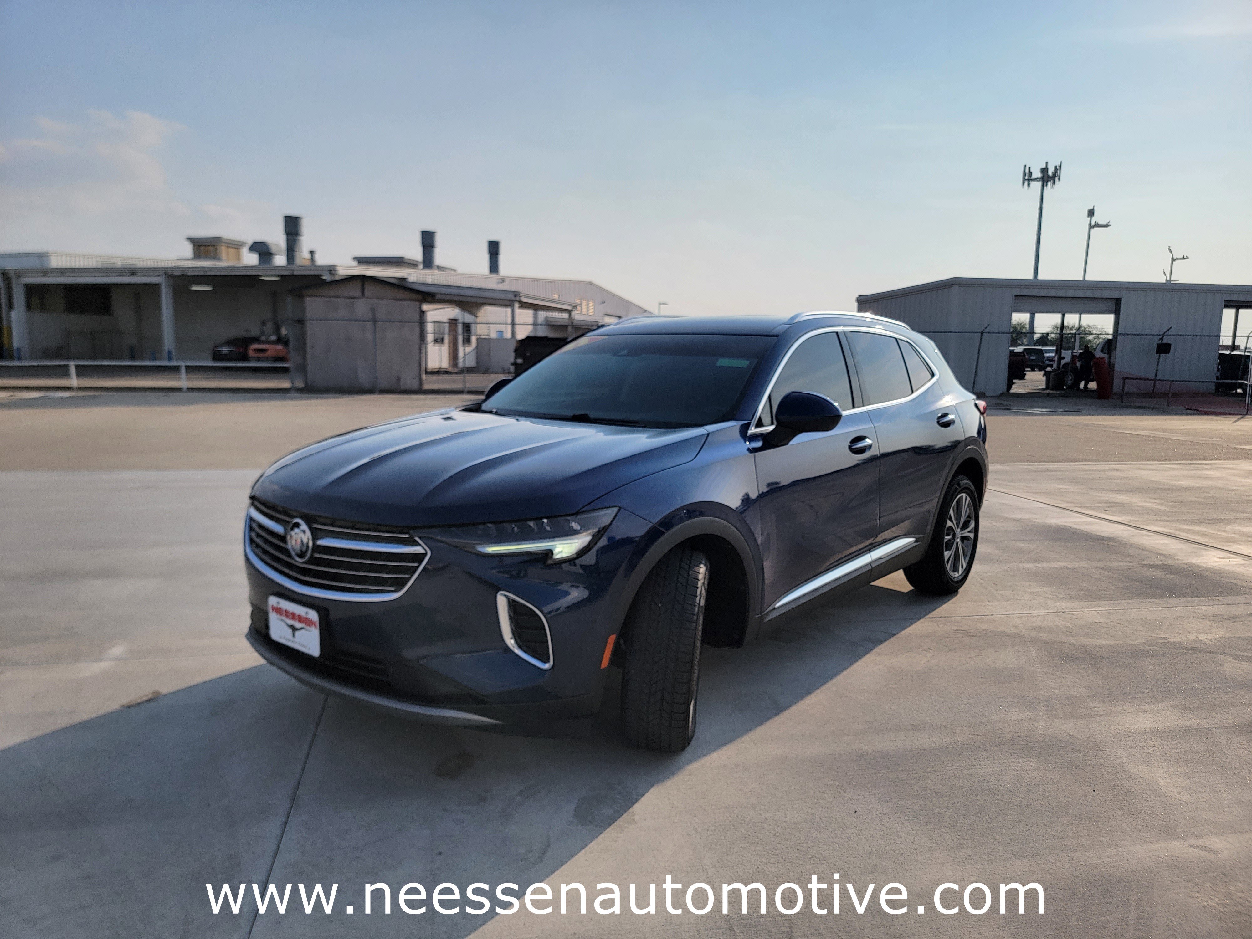 Used 2022 Buick Envision Preferred image 3