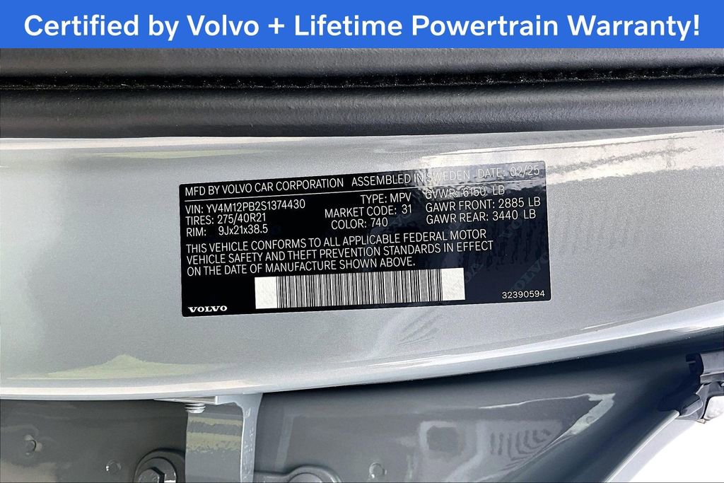 Used 2025 Volvo XC90 B5 Plus image 46