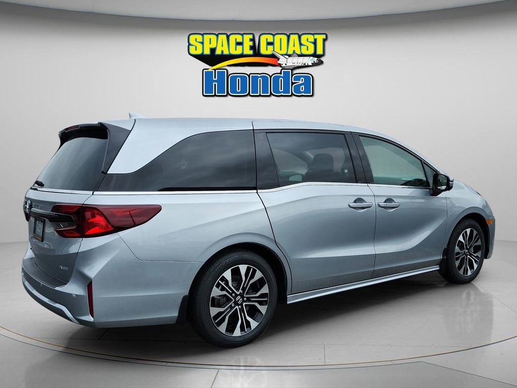 New 2026 Honda Odyssey Elite image 3