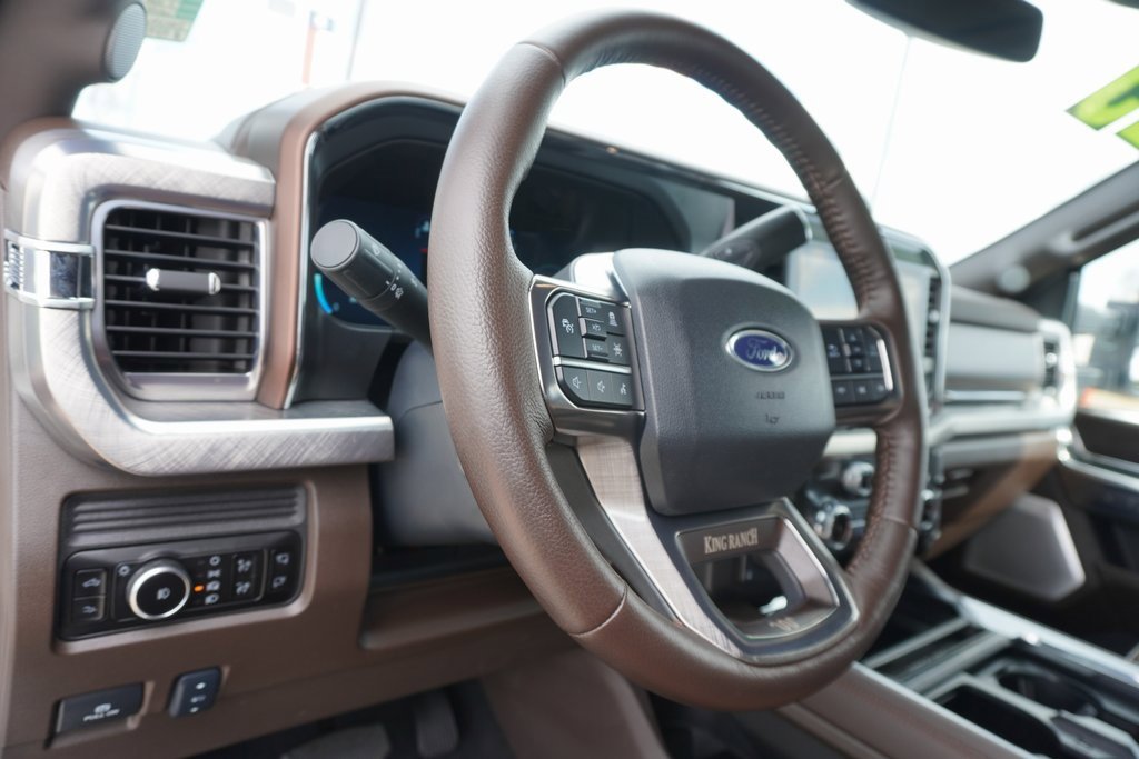 Certified 2025 Ford F250 King Ranch w/ Chrome Package image 12