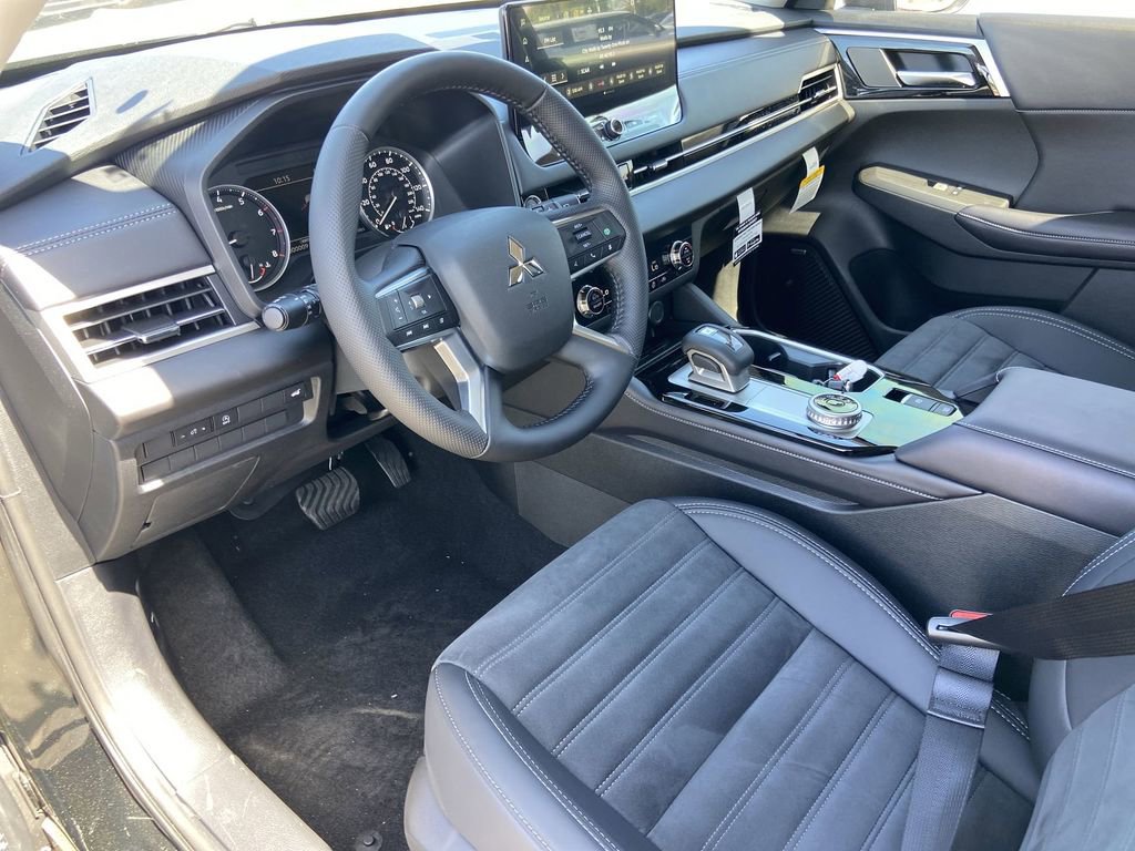 New 2026 Mitsubishi Outlander SE AWD/4WD image 6