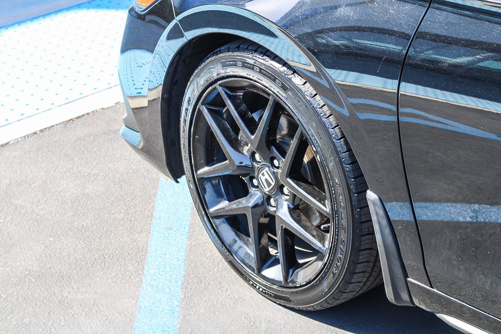 Certified 2024 Honda Civic Sport image 13
